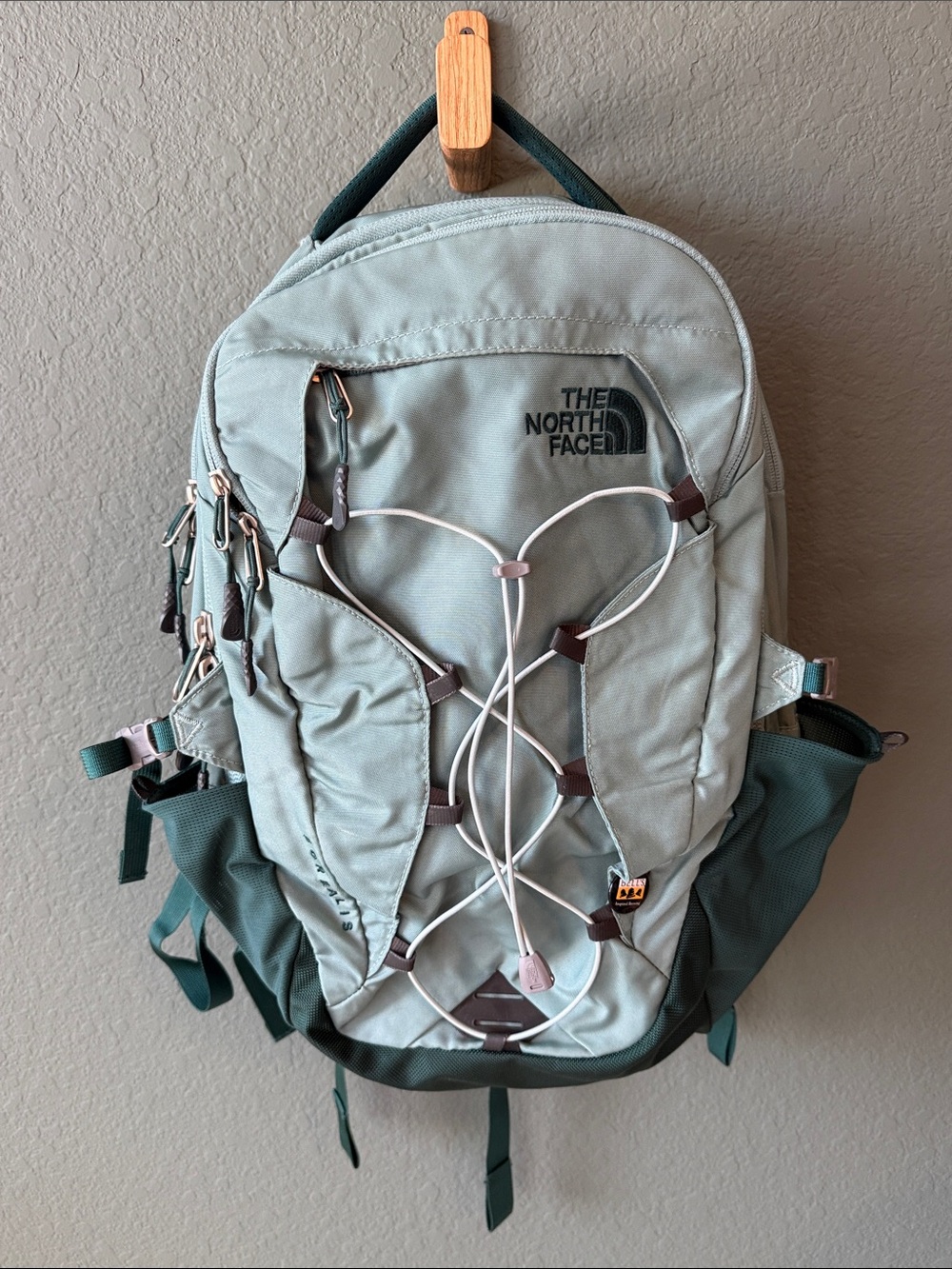 The North Face Borealis Backpack Mint Aqua Blue FlexVent Hiking Travel